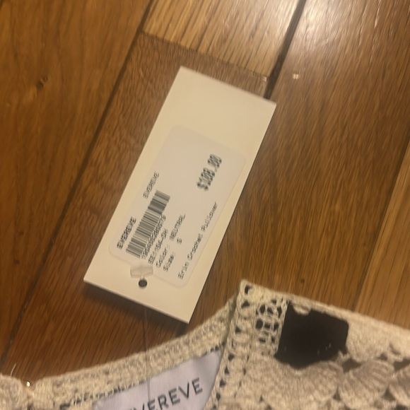 Evereve Erin Crochet Pullover NWT size Small - Picture 6 of 6